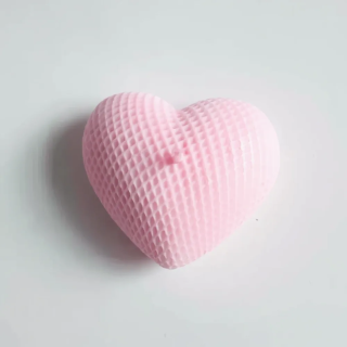 Świeca sojowa Plecione Serce – Romantyczny prezent | Laavaar