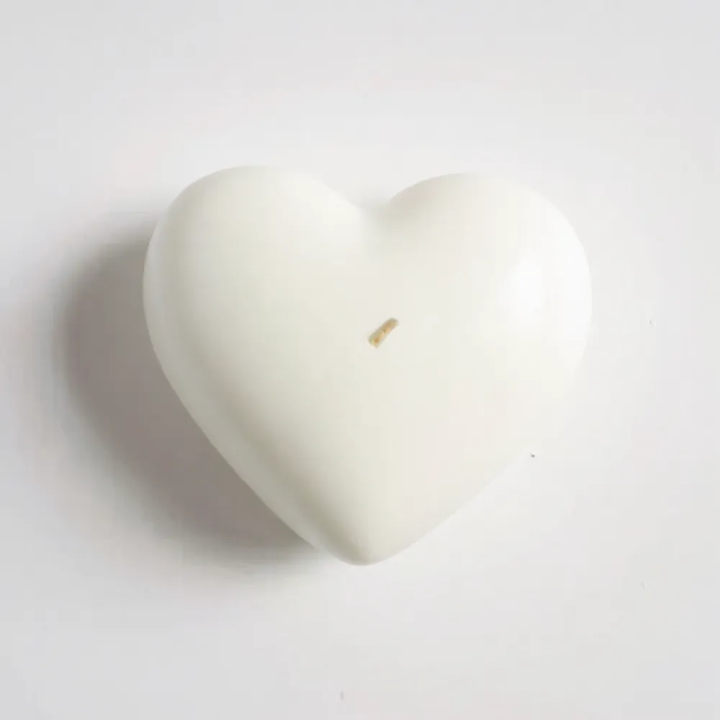 Świeca sojowa Plecione Serce – Romantyczny prezent | Laavaar