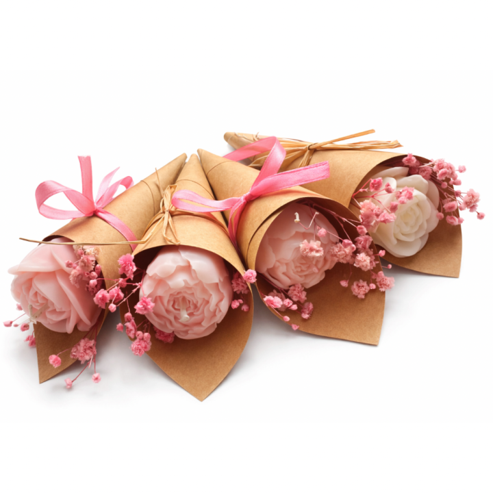 Świeca sojowa róża w bukiecie – prezent | Laavaar